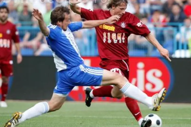 CFR Cluj a castigat in fata Universitatii Craiova cu 3 - 2. Suspiciunile de blat au si aparut