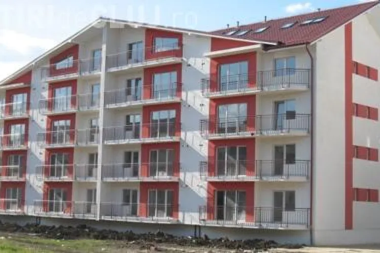 Tranzactiile imobiliare au crescut cu 50% in primele patru luni ale anului fata de 2009