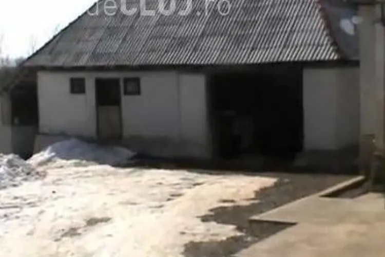 Un baietel de 11 ani s-a sinucis pentru ca ii era dor de mama lui VIDEO