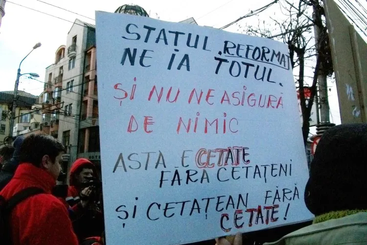 Sindicalistii, nemultumiti de noile reglementari fiscale, au pichetat Prefectura Cluj VIDEO