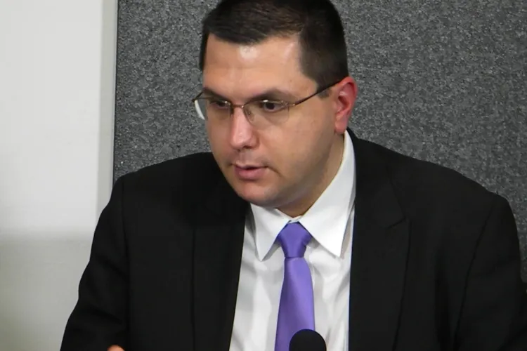 Tronsonul 1 al liniei de tramvai, finalizat in 3 luni! Moisin: "Eu nu am o pasiune din taiat panglici" VIDEO