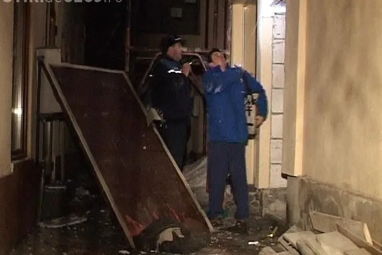 Explozie la Sighetu Marmatiei! Vezi imagini din interiorul clubului care a explodat VIDEO