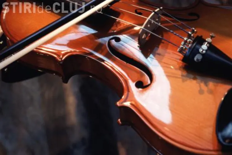 Violonistul Francesco Ionascu, concert la Academia de Muzica "Gheorghe Dima"