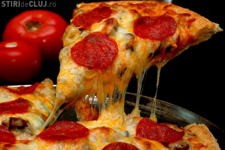 Timp de 31 de ani a mancat numai pizza cu branza