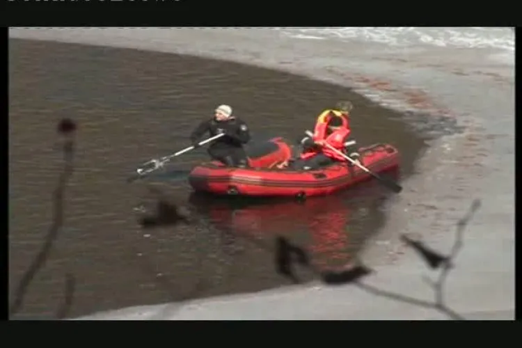Au fost gasiti copiii si barbatul inecati in lacul Tarnita VIDEO