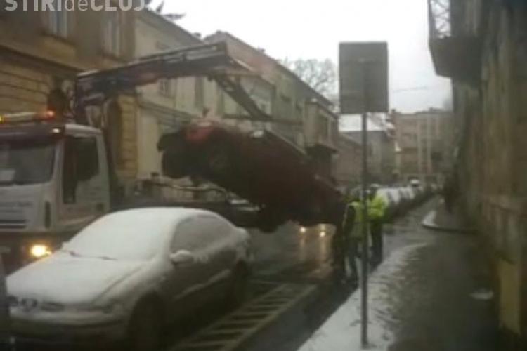 Proprietarul masinii avariata de serviciul de ridicari din Cluj nu a depus plangere