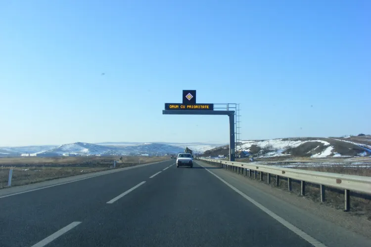 Accident pe centura Apahida! Un sofer incepator s-a izbit de parapet FOTO