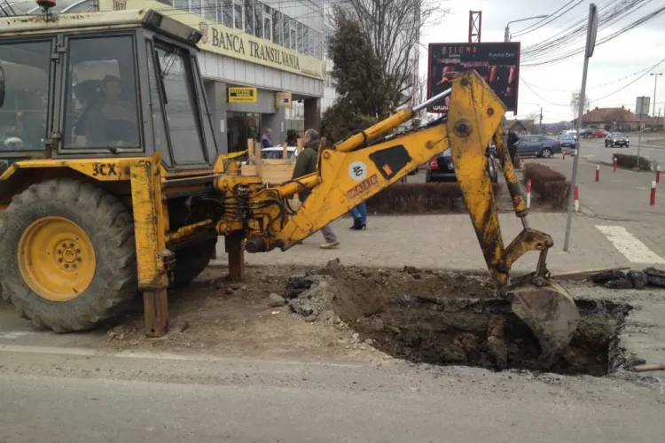 E-ON Gaz a "performat" in Cluj si a facut 558 de gropi! VEZI lista drumurilor