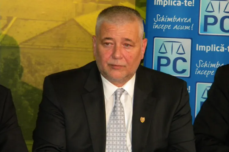 Senatorul Marius Nicoara organizeaza, joi, o dezbatere cu studentii