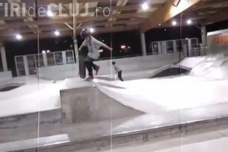 La 8 ani face senzatie pe internet VIDEO 