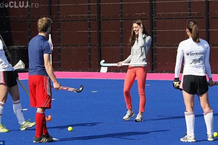 Kate Middleton, in tinuta sport sexy la hochei! FOTO