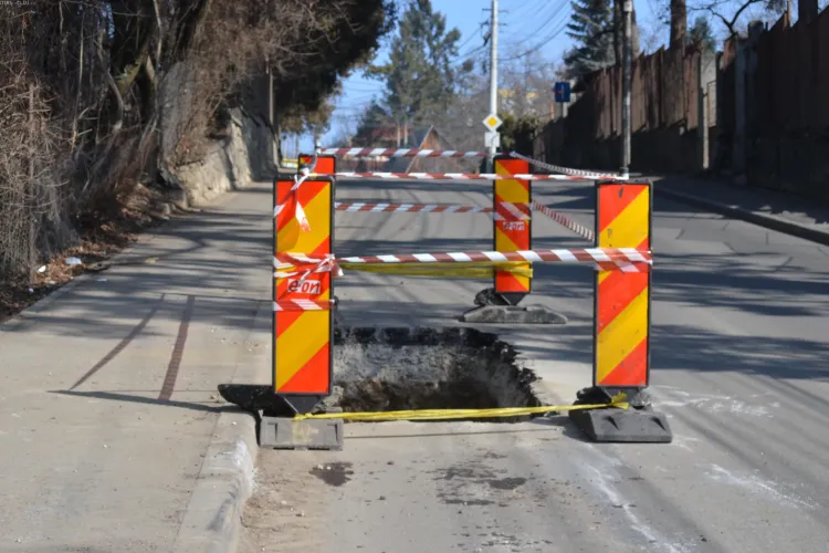 Bloggerii merg in Consiliul Local Cluj-Napoca, "negrii" de suparare ca E-ON Gaz sparge orasul