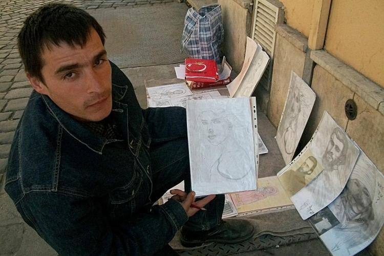 Desenatorul orfan, hartuit de Politia Locala din Cluj, si-a gasit un loc de munca si o locuinta dupa reportajul publicat de Stiri de Cluj