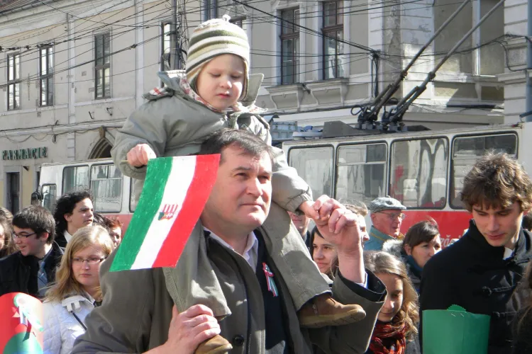 ZIUA MAGHIARILOR DE PRETUTINDENI la CLUJ in imagini FOTO
