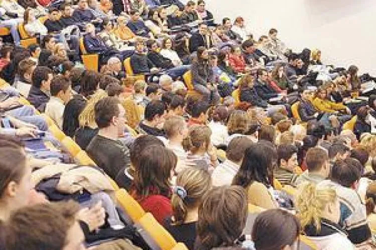 Admiterea la facultate se schimba! Vezi noile criterii