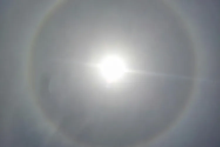 Stiri de Cluj e citit si in Qatar! Vezi un halou de soare din Doha STIREA CITITORULUI