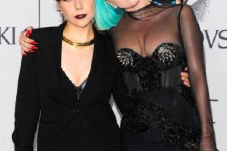 Lady Gaga, fotografiata impreuna cu sora ei mai mica