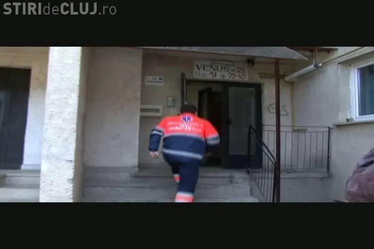 Atacatorii mascati de pe strada Venus inarmati cu un pistol cu electrosocuri si arme albe VIDEO