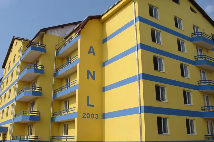 Chiriile ANL cresc de la 97 de lei la maxim 580 de lei, pentru chiriasii care au trecut de 35 de ani