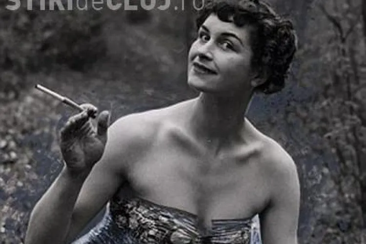 Cel mai batran fotomodel din lume a pozat sexy la 83 de ani FOTO