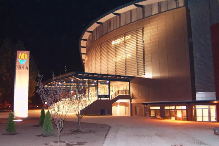 Tribunalul Cluj nu crede ca Sala Polivalenta poate fi construita cu 12 milioane de euro! Ungurii au ridicat o astfel de "bijuterie" EXCLUSIV