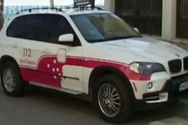 "Ambulanta" BMW X5, la Arhiepiscopia Tomisului VIDEO