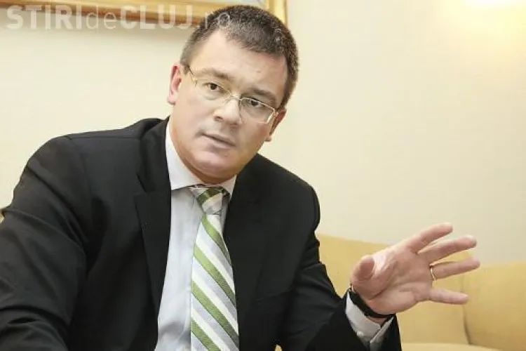 Mihai Razvan Ungureanu: Basescu nu este replicabil