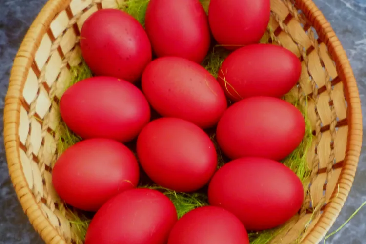 Ce semnificatie are ciocnitul oualor de Pasti