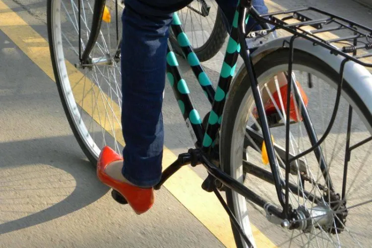 Si cu bicicleta furata si cu nevasta batuta! I s-a intamplat unui barbat in Floresti