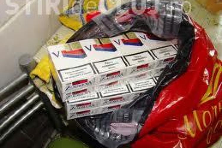 2000 de pachete de tigari de contrabanda, gasite in trenul Sighetul Marmatiei - Cluj-Napoca VIDEO