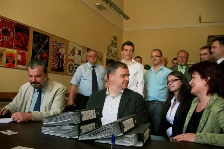 Eckstein Kovacs, candidatul UDMR, vrea Primaria Cluj-Napoca. Si-a depus candidatura VIDEO