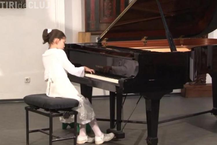 O eleva din Cluj, calificata in finala la concursul de pian "Concours International de France" VIDEO