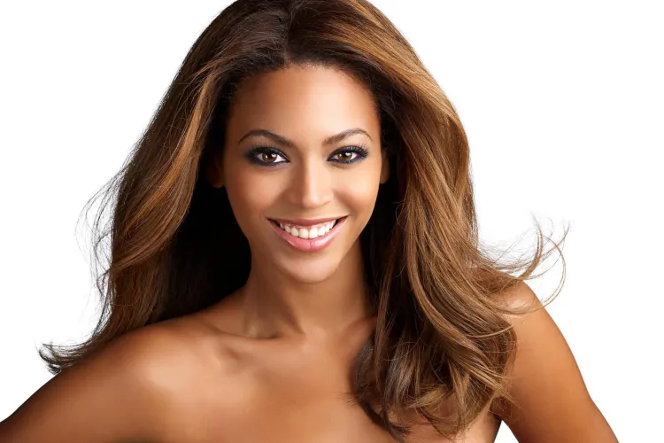 Beyonce a fost desemnata cea mai frumoasa femeie din lume in 2012