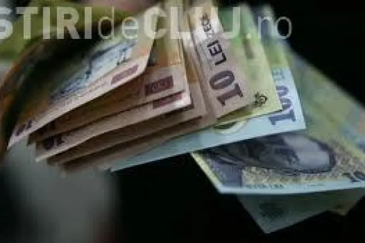 Salariile bugetarilor cresc cu 8%, din 1 iunie! Tot de atunci primesc si pensionarii bani in plus