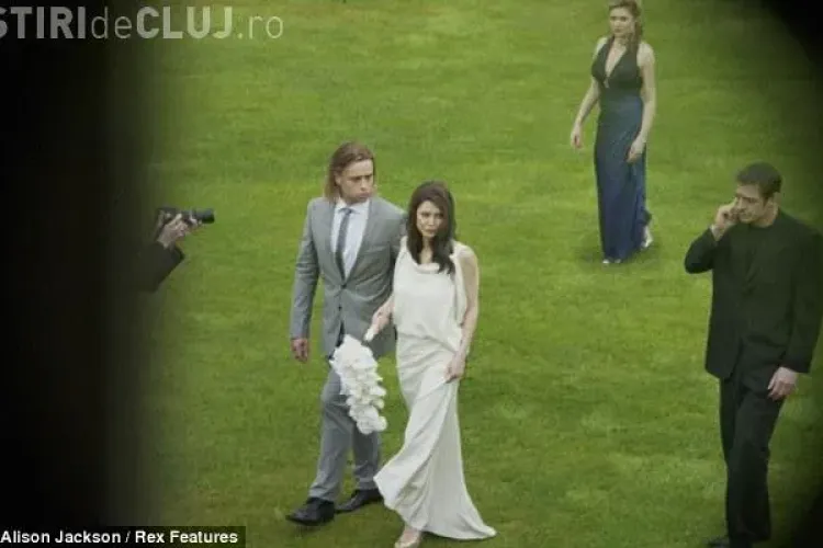 Angelina Jolie si Brad Pitt s-au casatorit! FOTO care au creat isterie