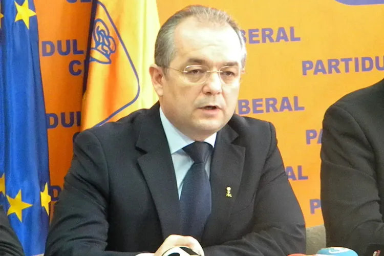 Emil Boc: I-as fi cerut demisia lui Apostu, daca stiam ca face lucruri ilegale VIDEO