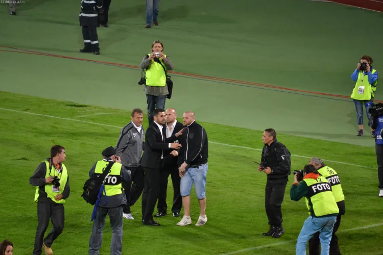 Conferinta U Cluj! Claudiu Niculescu: Meciul cu CFR Cluj trebuie rejucat. Arbitrii nu au valoare
