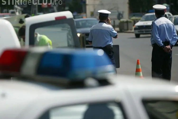 Un minor fara permis conducea un autoturism pe strada Oasului! Mergea sa spele masina