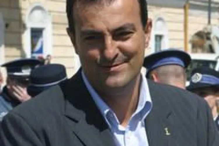 Sorin Apostu ramane in arest 