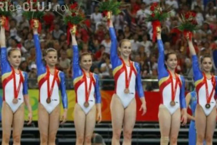 Sandra Izbasa a castigat aurul la sarituri, Catalina Ponor la barna, iar Larisa Iordache la sol