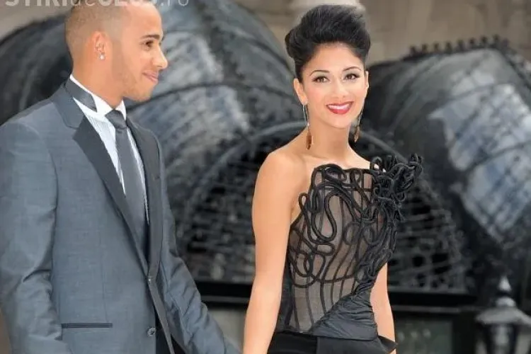 Nicole Scherzinger, intr-o rochie superba la premiera filmului Man in Black 3 (MIB) - FOTO