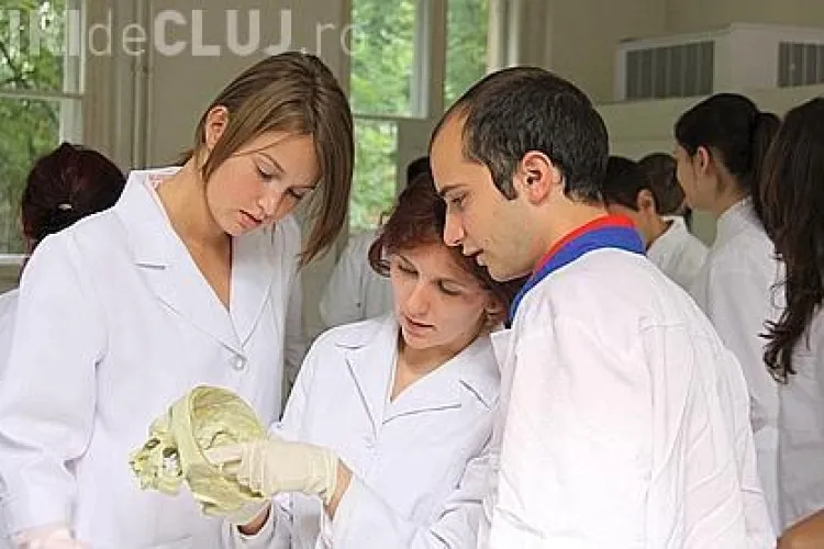 Raed Arafat vine la congresul medical pentru studentii in medicina si tineri medici din ROMANIA