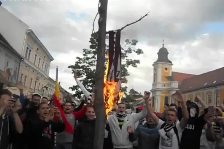 Dupa steagul aprins pe Eroilor ... URMEAZA CADU - VIDEO