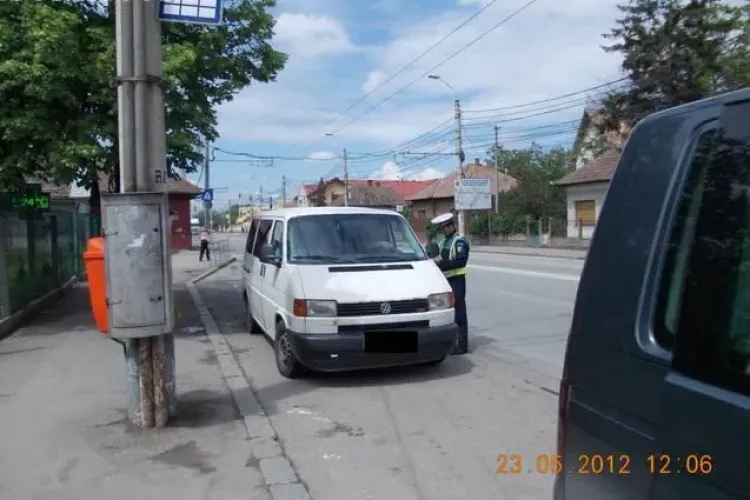 Amenzi pentru "rechinii" care transporta persoane din Cluj-Napoca in diverse puncte ale judetului