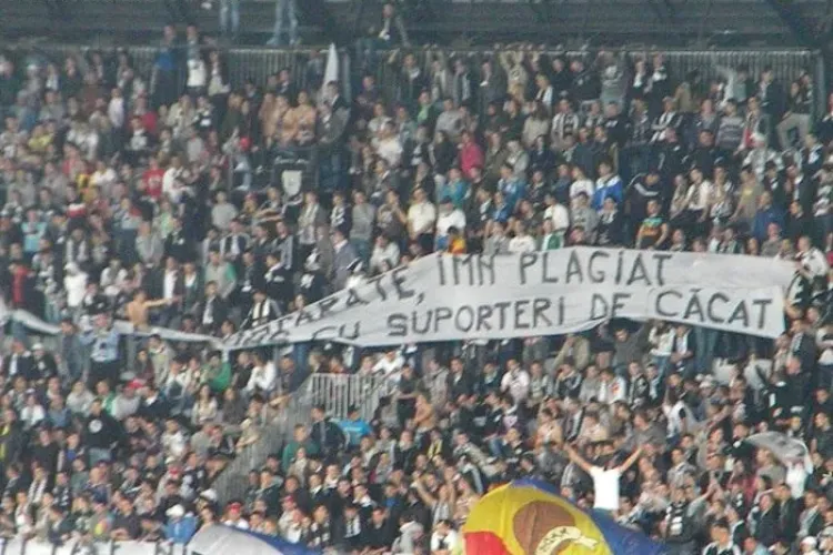 Banner jignitor la adresa CFR Cluj, afisat pe Cluj Arena de suporterii U FOTO