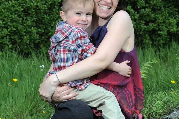 Facebook a ajutat la diagnosticarea unei boli neidentificata nici macar de medici