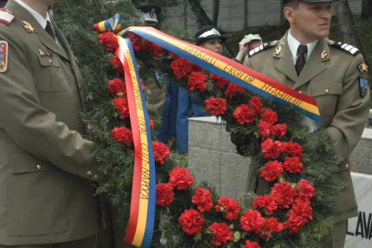 Eroii cazuti la datorie in Decembrie 1989, omagiati la Cluj-Napoca VIDEO
