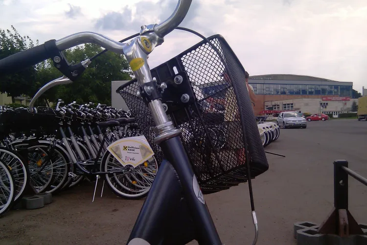 Pistele de biciclete din Cluj-Napoca, amenajate de o asociere de firme din Bucuresti, Constanta si Covasna