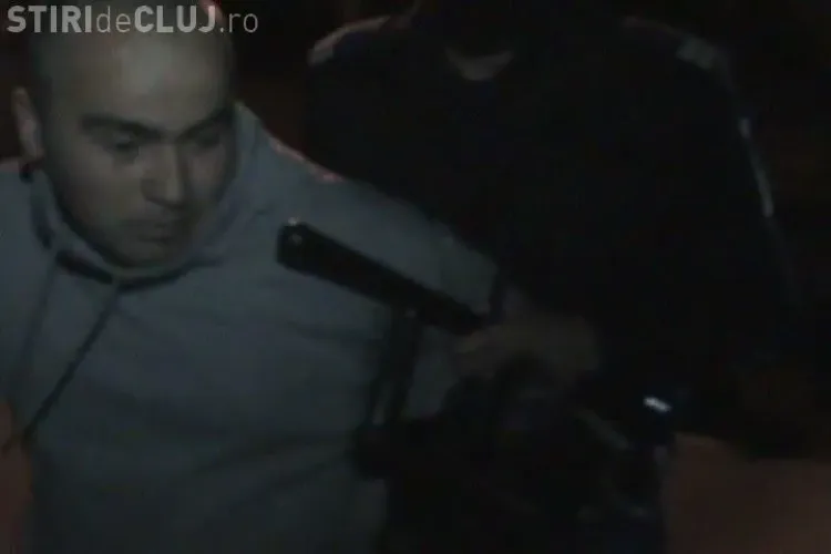 Bataie intre suporterii U Cluj si CFR, la Parcul I.L. Caragiale! "Am venit sa felicitam campioana", ironici cei de la U VIDEO EXCLUSIV