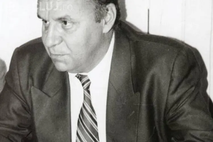 Marga a "uitat" sa scrie in CV ca a fost politruc comunist. Stiri de Cluj va prezinta dovezile